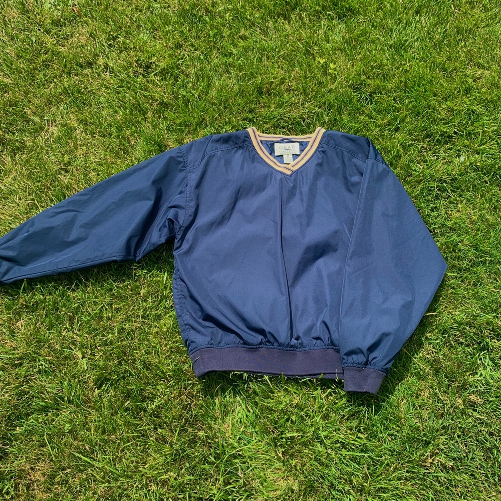 ☆Men’s Navy Blue Crewneck With Yellow Collar ☆